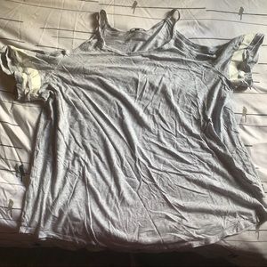 Super soft Off-the-Shoulder Tee